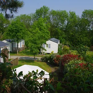 Le Domaine Des Jonquilles Camping